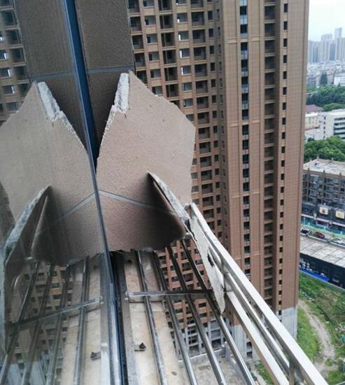 外墙保温材料脱落